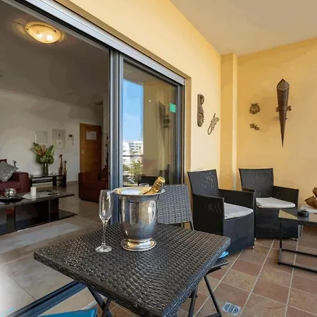 Apartment With Pools And Parking #1934 *