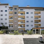 With Pools And Parking #1934 * ラゴス